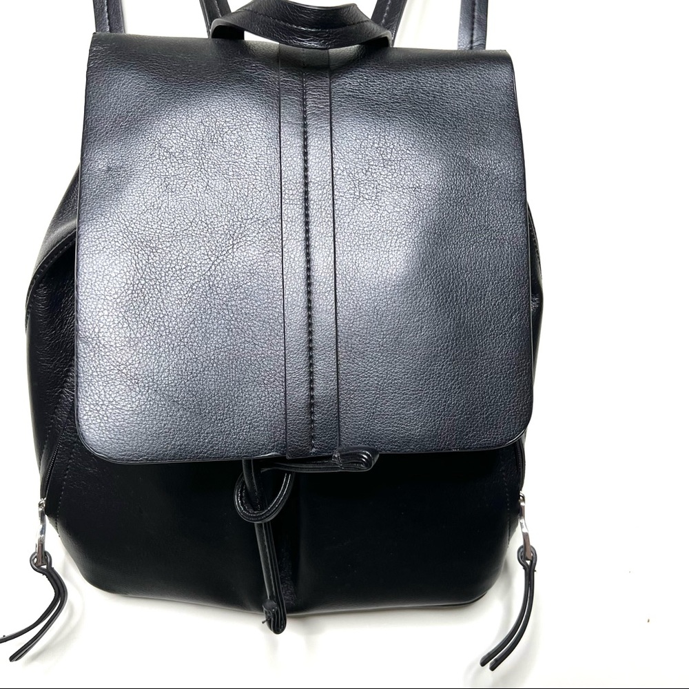 Zara Black Leather Bucket Backpack